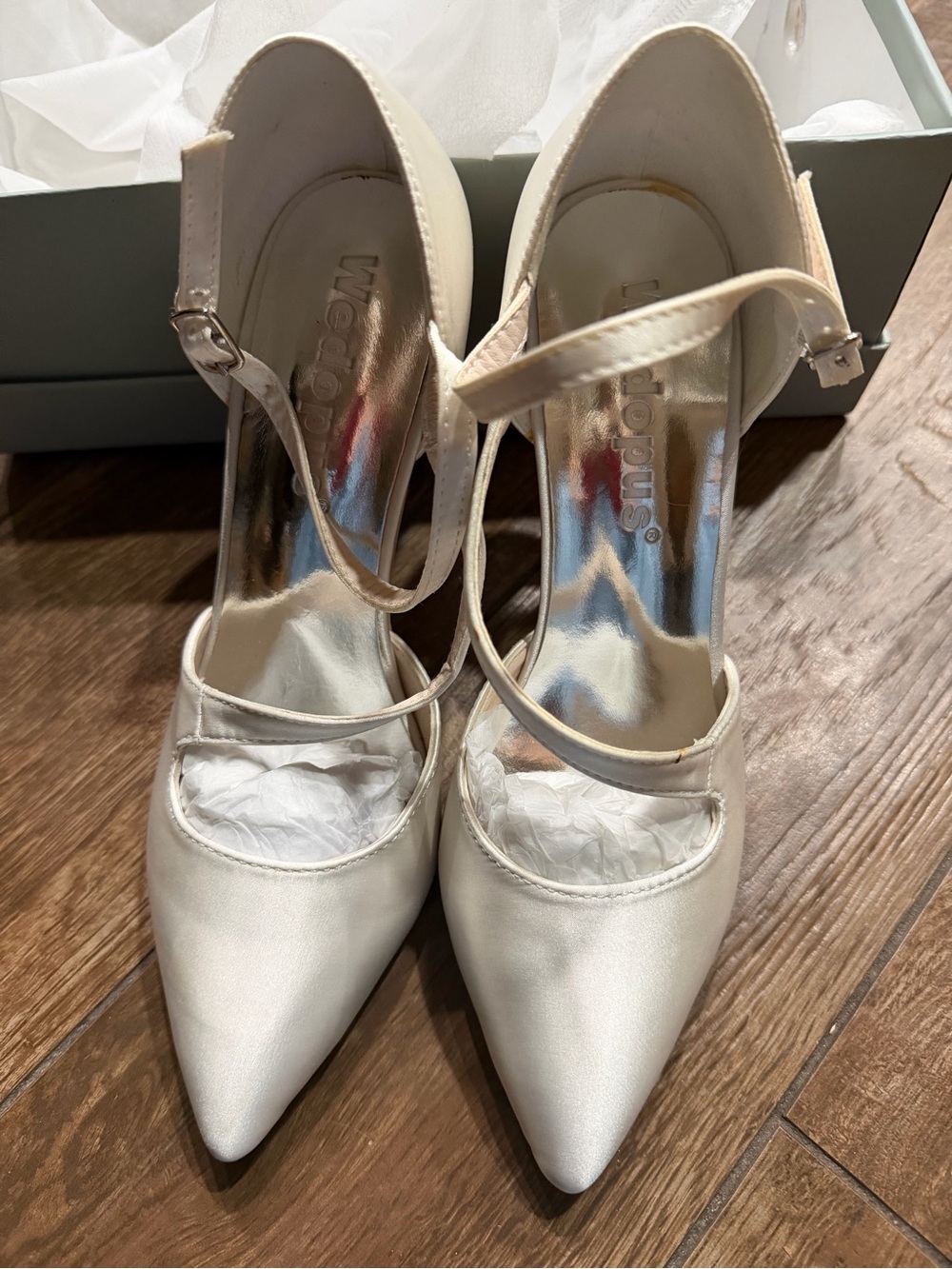 NWT Ivory Satin Pointed-Toe Ankle-Strap Heels